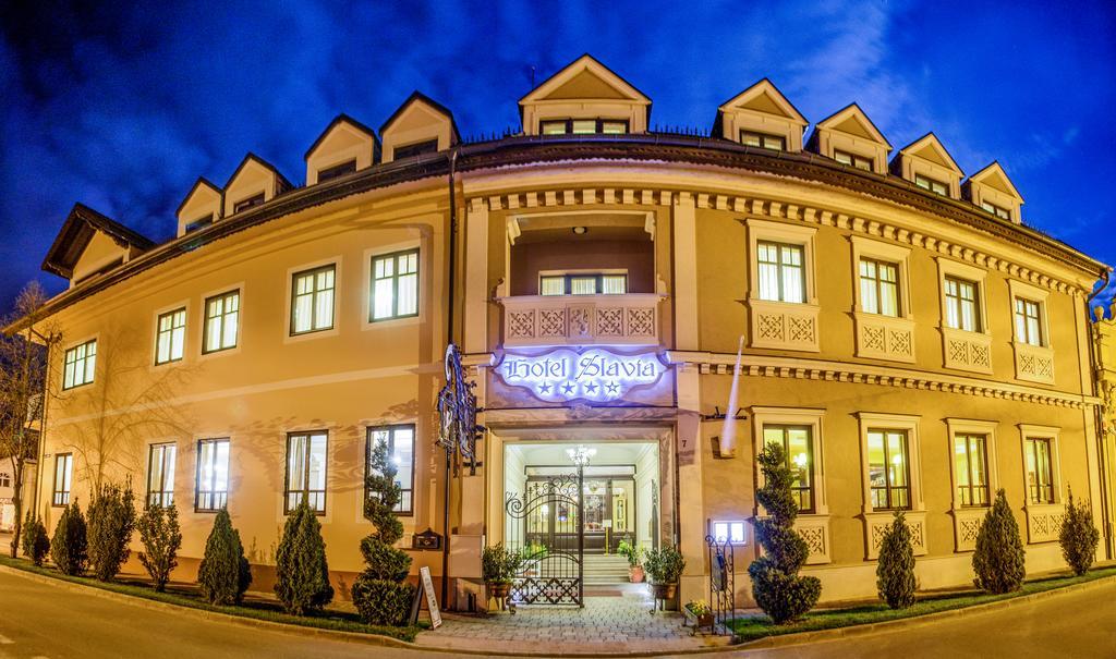 Hotel Slavia Salonta Zewnętrze zdjęcie